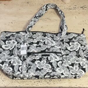 Vera Bradley Miller Bag Bedford Blooms new w/tags